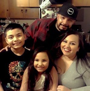 Meet your Posher, Mone't